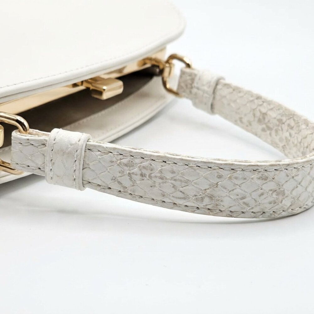 Ivanka Trump Handbag - Picture 4 of 5
